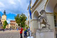 Площадь Рынок исторический памятник Львова в туре